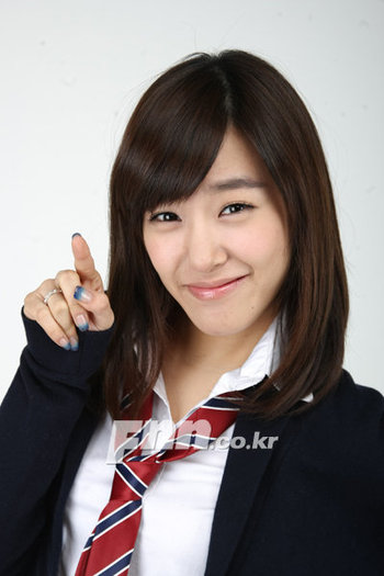 snsd-tiffany-16