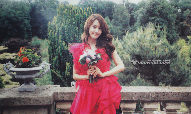 snsd vogue girl august issue Paris (8) - Yoona o