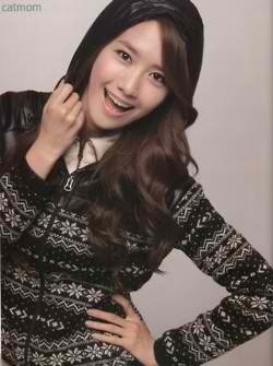yoona-girls-generation-snsd-25388856-250-335