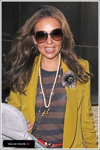 Thalia - Thalia en FOX STUDIOS