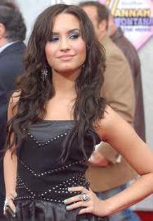 images (9) - Demi Lovato