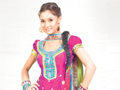 sara-khan-best-Pic-7 - Sara Khan-in saree