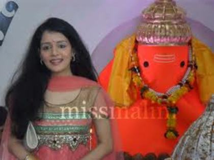 images (32) - Sakshi-Sulagna Panigrahi