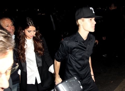  - 2011 Arriving at the Merchant Hotel with Selena in Belfast Ireland November 5th