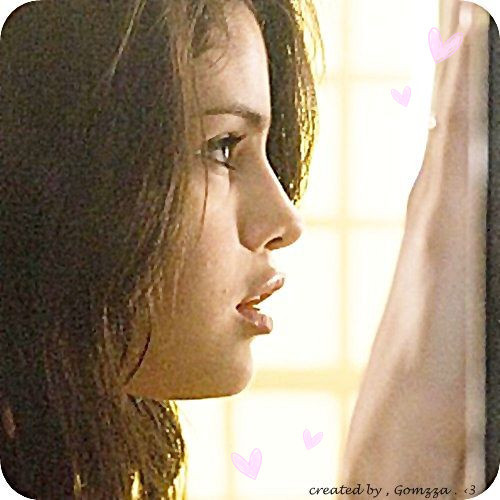 28998272_MVTOHTFNK - Selena Gomez glitter