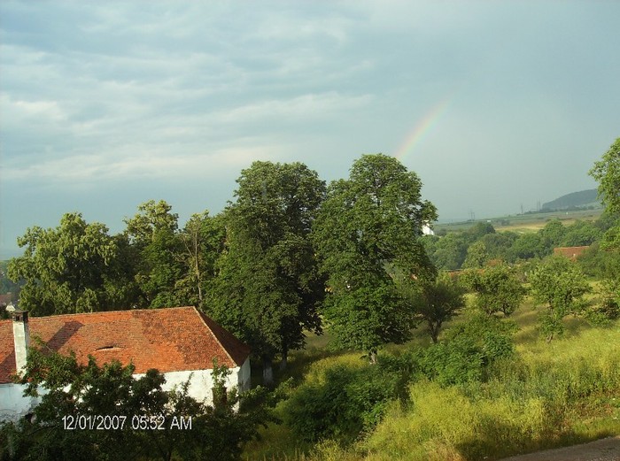 Peisaj la fereastra balconului