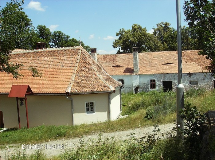 Conacul cu bisericuta fostului grof