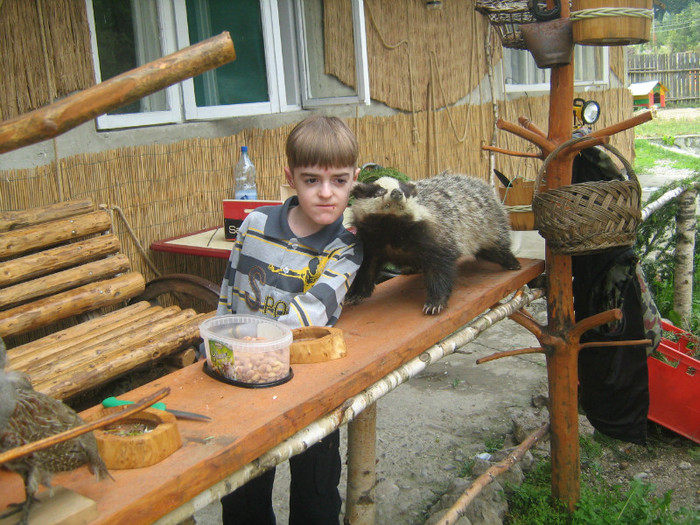 fiul meu la pastravarie - 11-EXCURSII