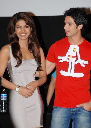 priyanka-chopra-and-shahid-kapoor - album pentru sury zuzy