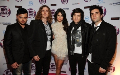 normal_063 - 6 11 2011 2011 MTV EMA