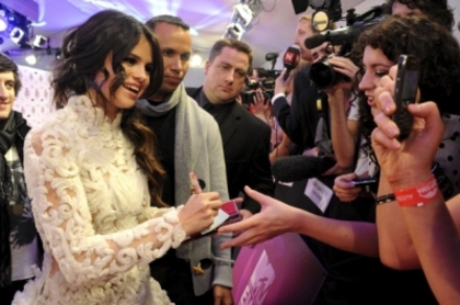 normal_097 - 6 11 2011 2011 MTV EMA