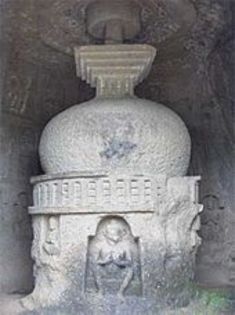 170px-Kanheri-stupa1