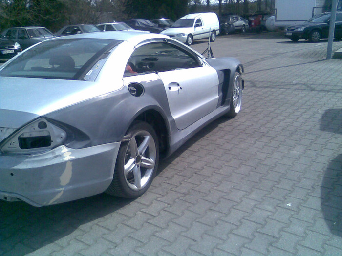 V12 BITURBO MOTOR 6300CM  690 CP