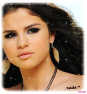 27181417_BSCVNYSFK - Selena puzzle 1