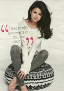 bvnfg - Selena Gomez