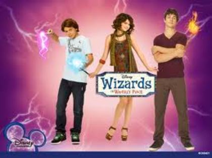 images (8) - Magicienii din Waverly Place
