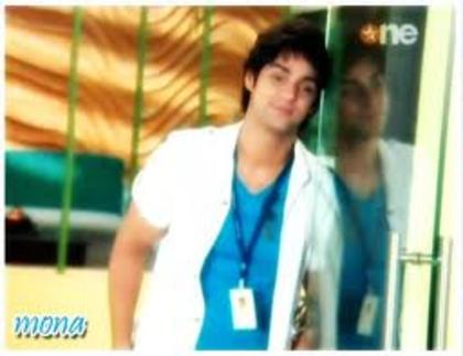 images (10) - Karan Wahi - Dr Siddhant Modi