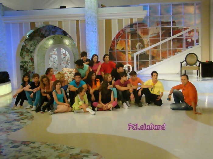 310994_230726770309524_230712296977638_569229_1360369445_n