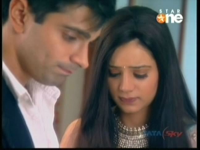 y_f54d362e - Karan Singh Grover si Sukirti Kandpal