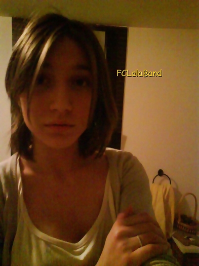 196556_102133643204417_100002233440213_18108_6977755_n - xMonica