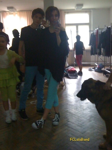 207212_110838022333979_100002233440213_100759_6866031_n - xMonica