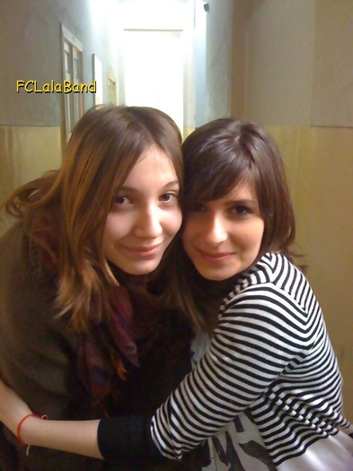 215681_110829599001488_100002233440213_100676_7345227_n - xMonica