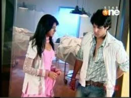 images (12) - Sid si Ridhhima3