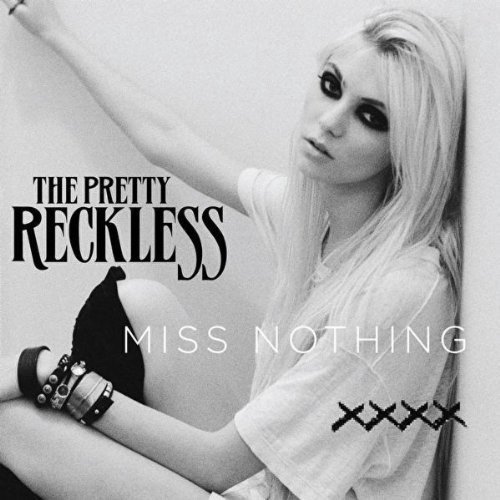 166606_10150147189424993_382588969992_7859651_7573461_n - Taylor Momsen