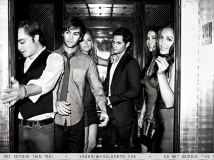 0139 - Gossip Girl