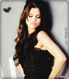 39 - Selena Gomez 000