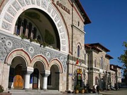 220px-Chisinau_train_station