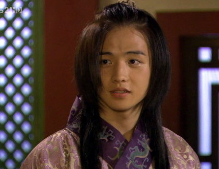 Inaltimea ta sunteti fericita? Inaltimea ta sunteti fericita?