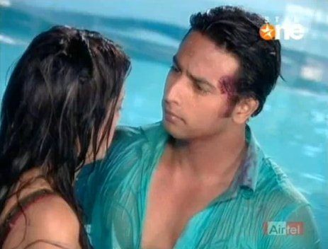 18440_321329843059_510463059_4711208_5508795_n - 0xNeha Jhulka si Sehban Azim-Naina si Yuvrajxx