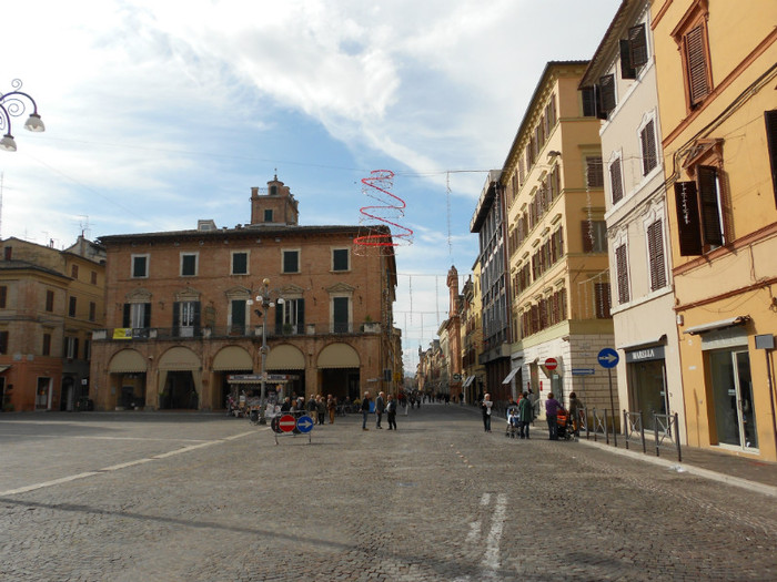 Piata della Republica