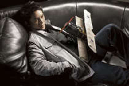 42859831_PDUUPLCUX - Ji Sung