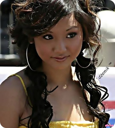 Brenda Song (3 voturi); Brenda Song (3 voturi)
