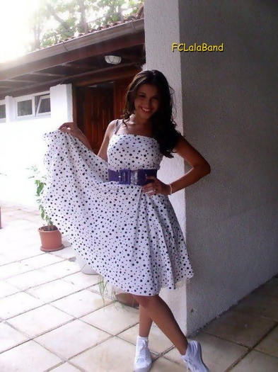 313547_137136599723416_100002812305556_121855_1447953872_n - xAlina
