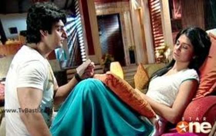 images - Sid si Ridhhima3