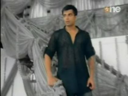 dilmilgaye-24thjune-hqsonyfan280-158 - DMG - Gore Gore Se Chore