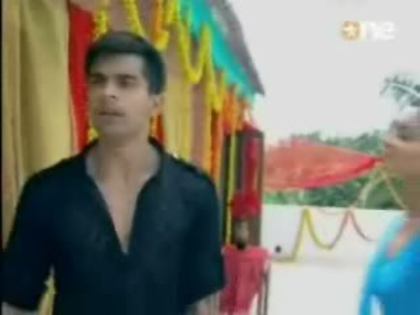 dilmilgaye-24thjune-hqsonyfan280-111 - DMG - Gore Gore Se Chore