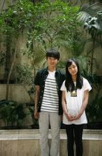 42358182_IUJRNSGRQ - Yeo-Eui