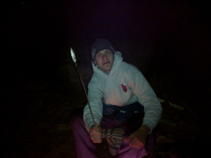 12112011048 - la pescuit pe noapte