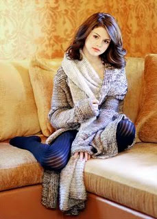 Selena-Gomez-Clothing-Line - Cele mai rare poze cu Selena Gomez