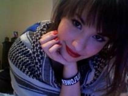 10345264_BJPPAQVUG - Cele mai rare poze cu Demi Lovato