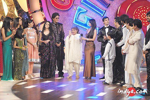 253892_205152559530051_140677749310866_611884_4731000_n