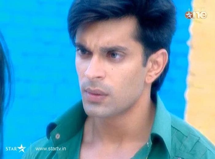 300708_264617536916886_140677749310866_832632_1781547718_n - xxKaran Singh Grover-Armaanxx