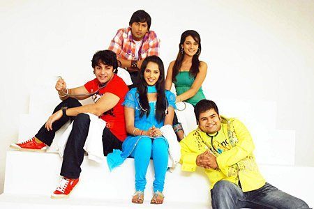 291829_260470963998210_140677749310866_818487_1786972219_n - xxDill Mill Gayye season 2xx