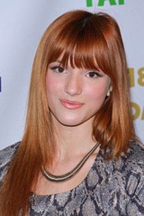 6278080217_d83628aaff_m - Bella Thorne 2