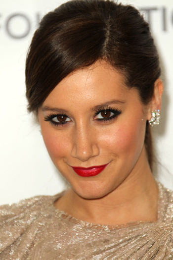 Ashley Tisdale 19th Annual Elton John AIDS L_8ED1l5idLl - Ashley Tisdale 2