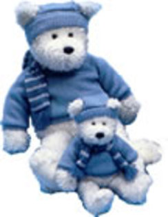 01760-01761-willy-winter-sitting